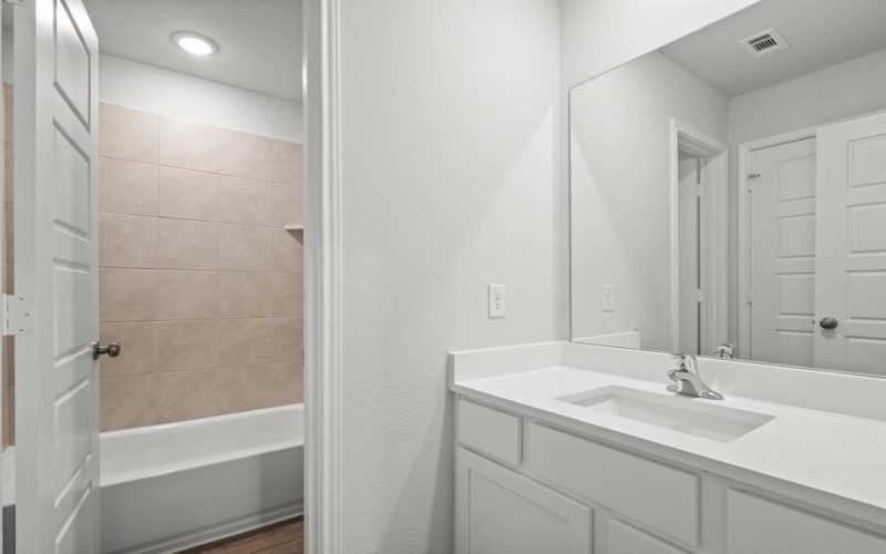 6920 Night Owl Lane, Fort Worth, TX 76036, 5 Bedrooms Bedrooms, ,3 BathroomsBathrooms,Residential,For Sale,6920 Night Owl Lane,0,21046181