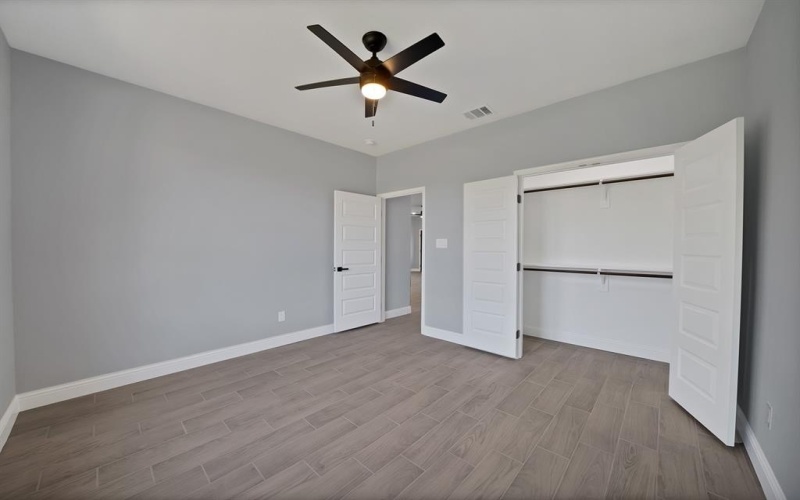 206 Lakeview Drive, Runaway Bay, TX 76426, 3 Bedrooms Bedrooms, ,3 BathroomsBathrooms,Residential,For Sale,206 Lakeview Drive,0,21046225