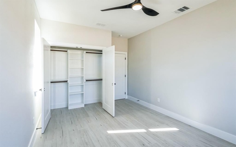 320 Splitrail Drive, Mabank, TX 75143, 3 Bedrooms Bedrooms, ,2 BathroomsBathrooms,Residential,For Sale,320 Splitrail Drive,0,21046334