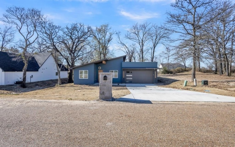 320 Splitrail Drive, Mabank, TX 75143, 3 Bedrooms Bedrooms, ,2 BathroomsBathrooms,Residential,For Sale,320 Splitrail Drive,0,21046334