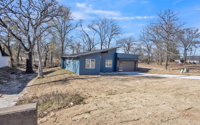 320 Splitrail Drive, Mabank, TX 75143, 3 Bedrooms Bedrooms, ,2 BathroomsBathrooms,Residential,For Sale,320 Splitrail Drive,0,21046334