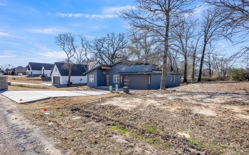 320 Splitrail Drive, Mabank, TX 75143, 3 Bedrooms Bedrooms, ,2 BathroomsBathrooms,Residential,For Sale,320 Splitrail Drive,0,21046334