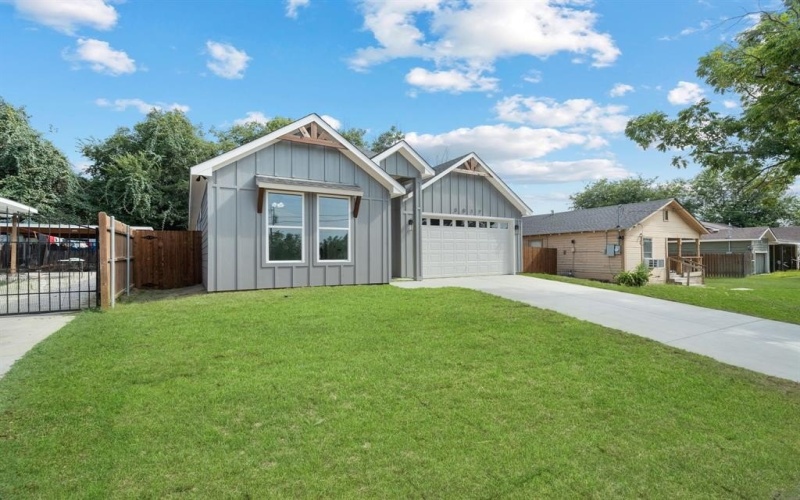 3017 Van Horn Avenue, Fort Worth, TX 76111, 3 Bedrooms Bedrooms, ,2 BathroomsBathrooms,Residential,For Sale,3017 Van Horn Avenue,0,21046370