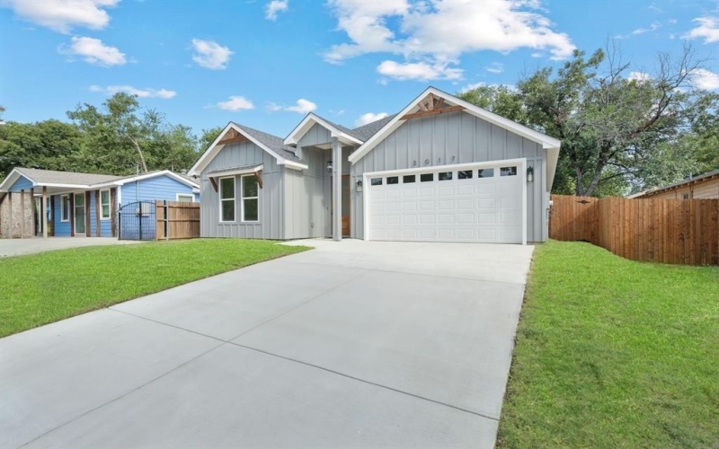 3017 Van Horn Avenue, Fort Worth, TX 76111, 3 Bedrooms Bedrooms, ,2 BathroomsBathrooms,Residential,For Sale,3017 Van Horn Avenue,0,21046370