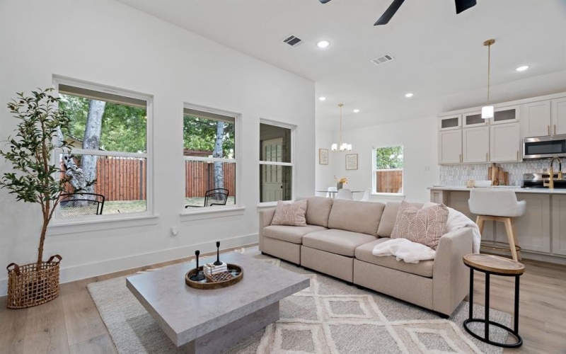 3017 Van Horn Avenue, Fort Worth, TX 76111, 3 Bedrooms Bedrooms, ,2 BathroomsBathrooms,Residential,For Sale,3017 Van Horn Avenue,0,21046370