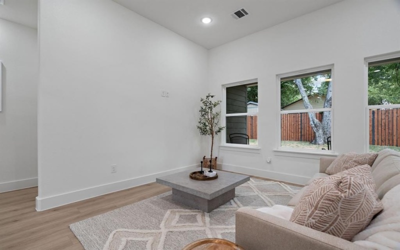 3017 Van Horn Avenue, Fort Worth, TX 76111, 3 Bedrooms Bedrooms, ,2 BathroomsBathrooms,Residential,For Sale,3017 Van Horn Avenue,0,21046370