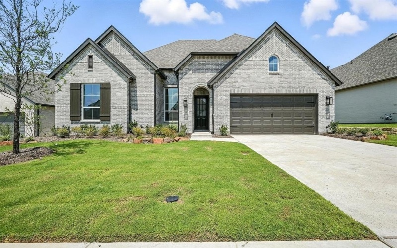625 Lavender Drive, Van Alstyne, TX 75495, 4 Bedrooms Bedrooms, ,5 BathroomsBathrooms,Residential,For Sale,625 Lavender Drive,0,21046424