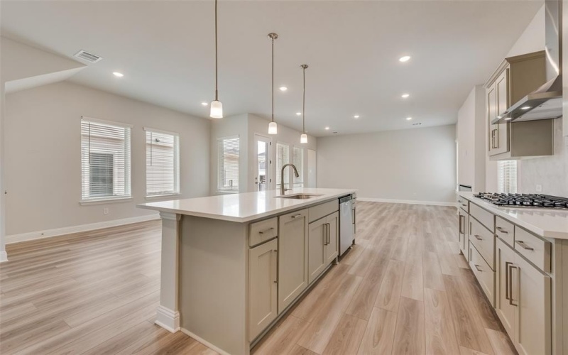 7111 Daytona Mews, Rowlett, TX 75088, 3 Bedrooms Bedrooms, ,2 BathroomsBathrooms,Residential,For Sale,7111 Daytona Mews,0,21046432