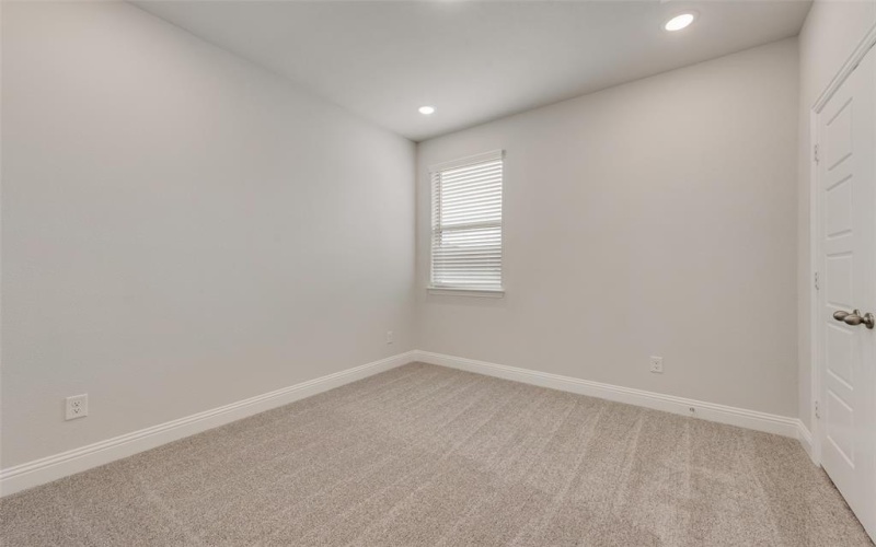 7111 Daytona Mews, Rowlett, TX 75088, 3 Bedrooms Bedrooms, ,2 BathroomsBathrooms,Residential,For Sale,7111 Daytona Mews,0,21046432