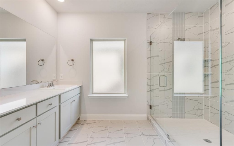 7121 Daytona Mews, Rowlett, TX 75088, 3 Bedrooms Bedrooms, ,2 BathroomsBathrooms,Residential,For Sale,7121 Daytona Mews,0,21046446