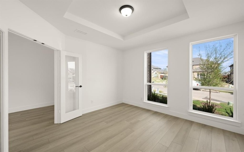 309 Loretta, Burleson, TX 76028, 5 Bedrooms Bedrooms, ,5 BathroomsBathrooms,Residential,For Sale,309 Loretta,0,21046533