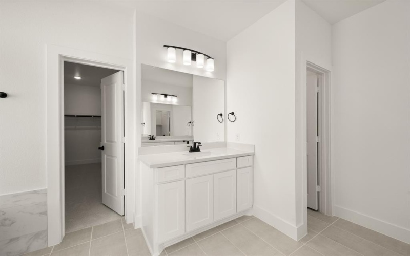 309 Loretta, Burleson, TX 76028, 5 Bedrooms Bedrooms, ,5 BathroomsBathrooms,Residential,For Sale,309 Loretta,0,21046533