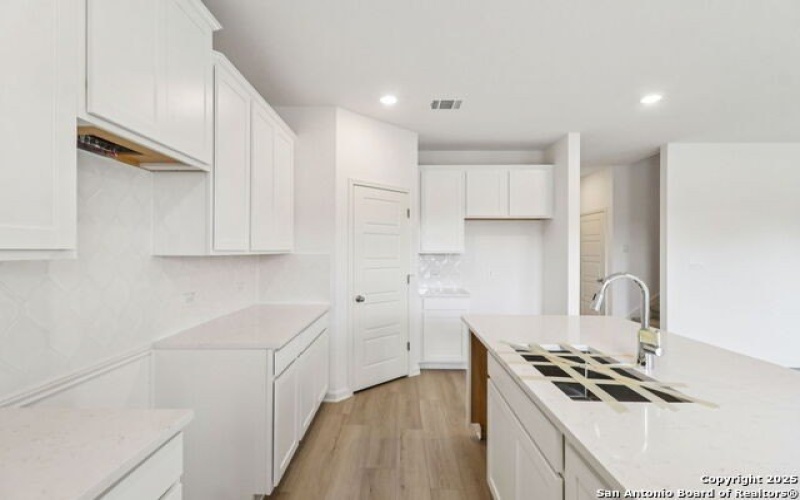 12920 Lantern Tree, San Antonio, TX 78245, 4 Bedrooms Bedrooms, ,2 BathroomsBathrooms,Residential,For Sale,12920 Lantern Tree,0,1896900