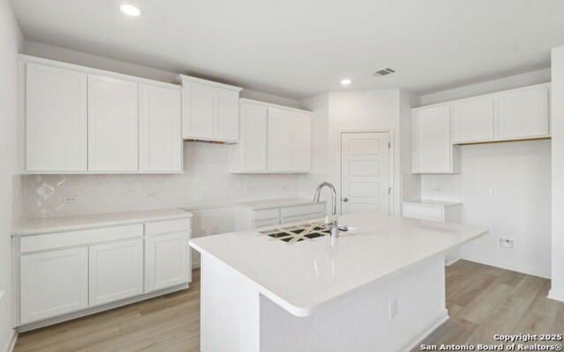 12920 Lantern Tree, San Antonio, TX 78245, 4 Bedrooms Bedrooms, ,2 BathroomsBathrooms,Residential,For Sale,12920 Lantern Tree,0,1896900