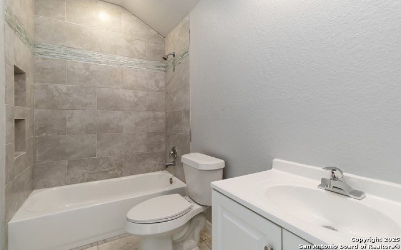 10214 Renova, San Antonio, TX 78214, 3 Habitaciones Habitaciones , ,2 BañosBaños,Residential,En Venta,10214 Renova,0,1896910