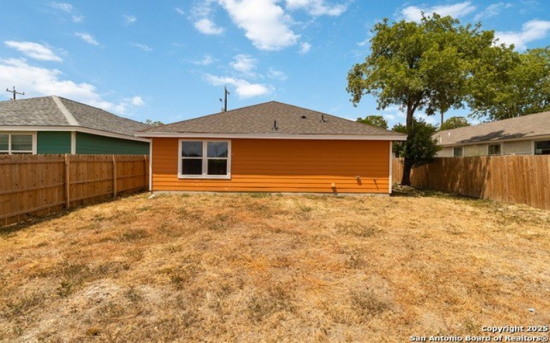 10214 Renova, San Antonio, TX 78214, 3 Habitaciones Habitaciones , ,2 BañosBaños,Residential,En Venta,10214 Renova,0,1896910