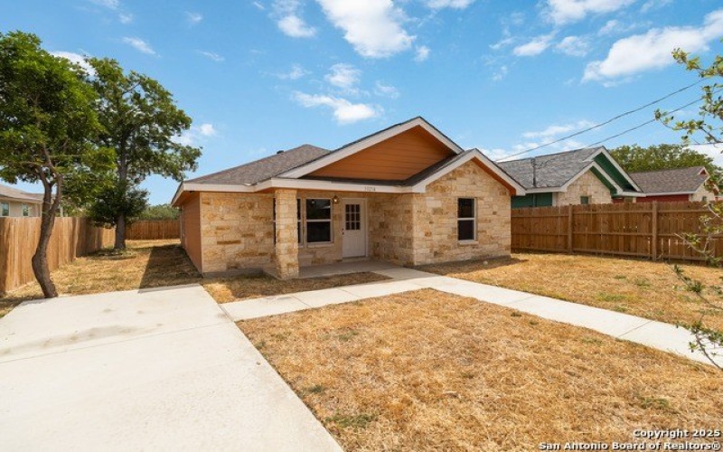 10214 Renova, San Antonio, TX 78214, 3 Habitaciones Habitaciones , ,2 BañosBaños,Residential,En Venta,10214 Renova,0,1896910