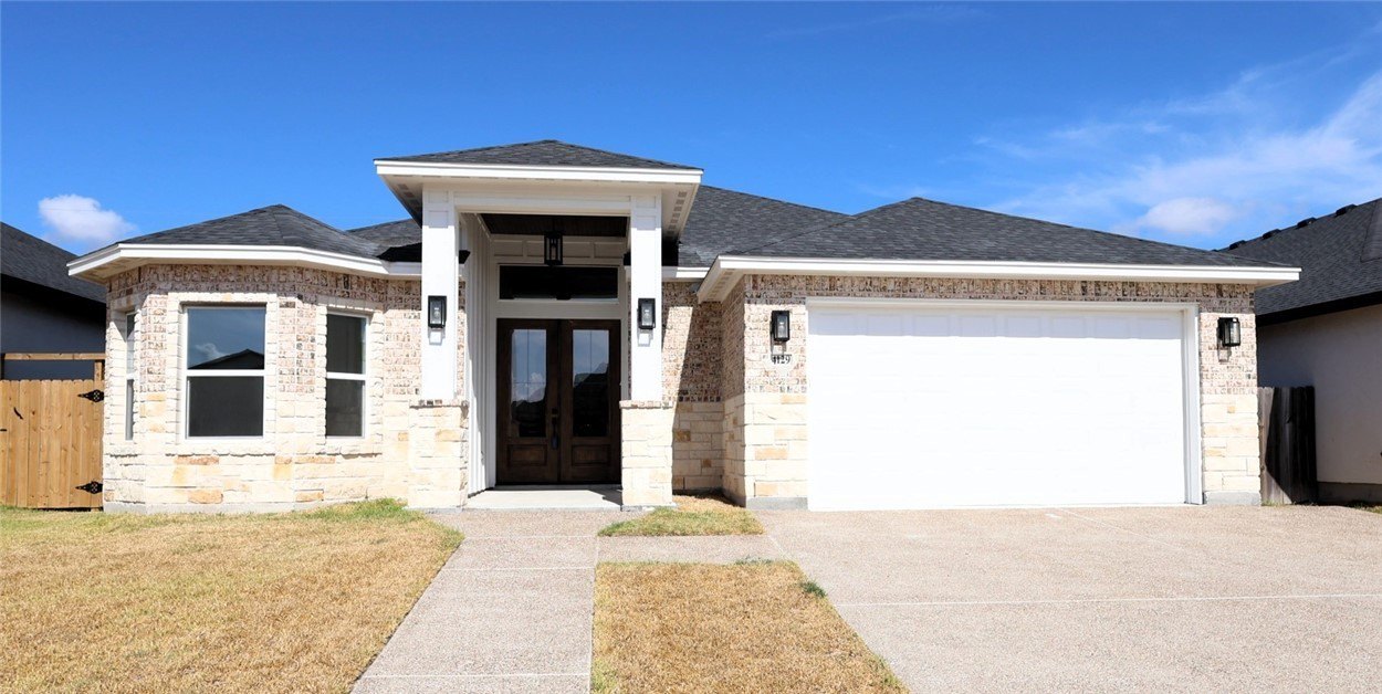 4129 Azali Drive, Corpus Christi, TX 78414, 4 Bedrooms Bedrooms, ,3 BathroomsBathrooms,Residential,For Sale,4129 Azali Drive,0,464219