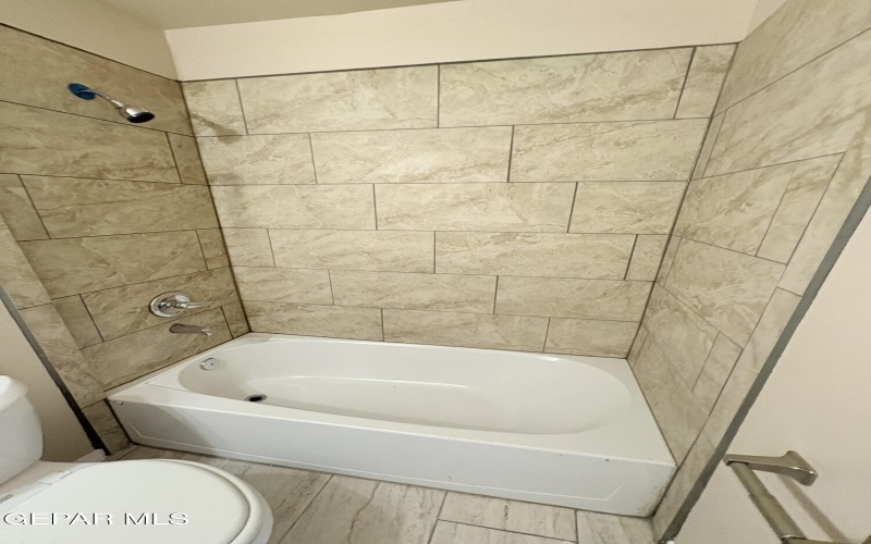 4640 Vesta Loop Court unit: B #B, El Paso, TX 79904, 3 Bedrooms Bedrooms, ,2 BathroomsBathrooms,Residential Multi Family,For Sale,4640 Vesta Loop Court unit: B,0,926502