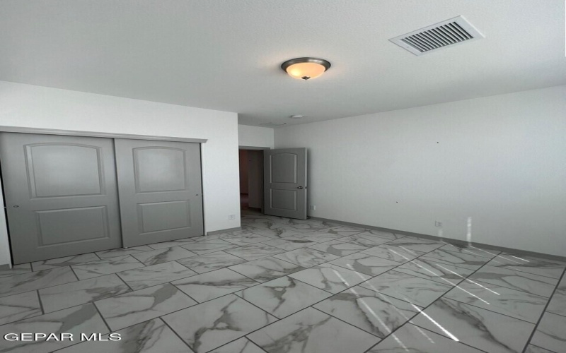 328 Hidden Gem Street, El Paso, TX 79928, 5 Habitaciones Habitaciones , ,2 BañosBaños,Residential,En Venta,328 Hidden Gem Street,0,929389