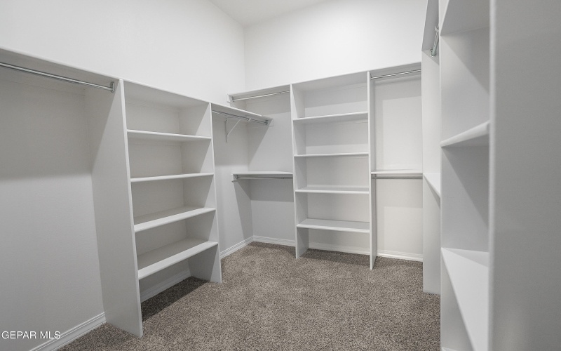 12428 Fill Ball Drive, El Paso, TX 79928, 6 Habitaciones Habitaciones , ,5 BañosBaños,Residential,En Venta,12428 Fill Ball Drive,0,929395