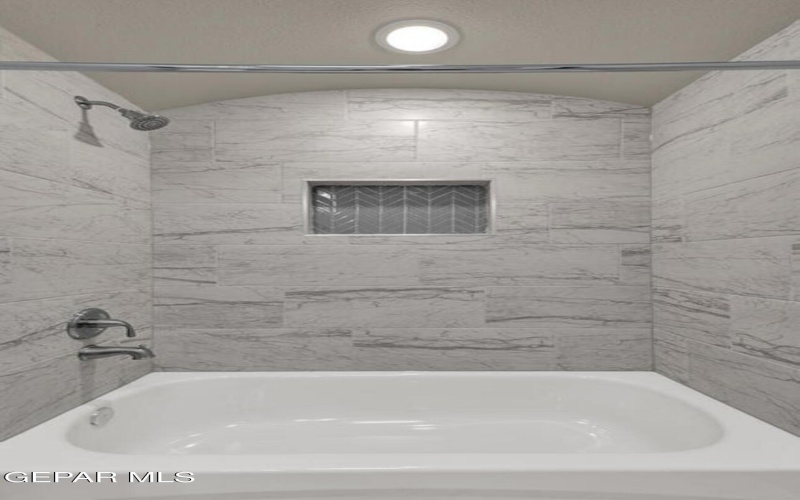 12422 Fill Ball Street, El Paso, TX 79928, 5 Habitaciones Habitaciones , ,2 BañosBaños,Residential,En Venta,12422 Fill Ball Street,0,929402