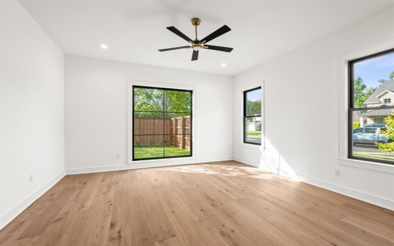 1211 Seminole Drive, Richardson, TX 75080, 5 Habitaciones Habitaciones , ,7 BañosBaños,Residential,En Venta,1211 Seminole Drive,0,20993052