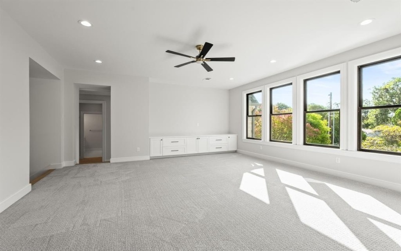 1211 Seminole Drive, Richardson, TX 75080, 5 Habitaciones Habitaciones , ,7 BañosBaños,Residential,En Venta,1211 Seminole Drive,0,20993052