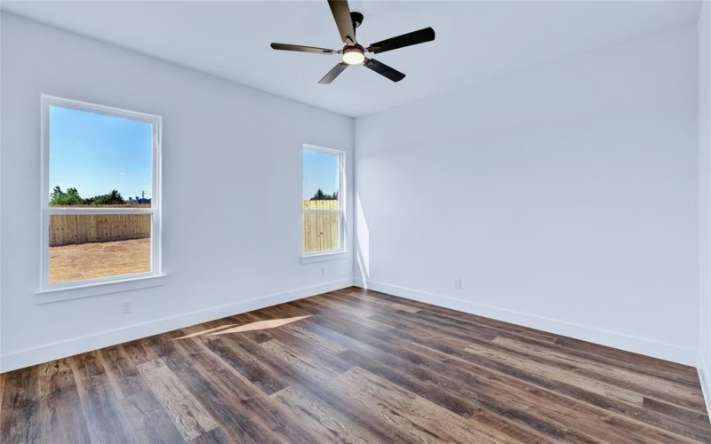 1210 Gannon Lane, DeSoto, TX 75115, 4 Bedrooms Bedrooms, ,3 BathroomsBathrooms,Residential,For Sale,1210 Gannon Lane,0,21024560
