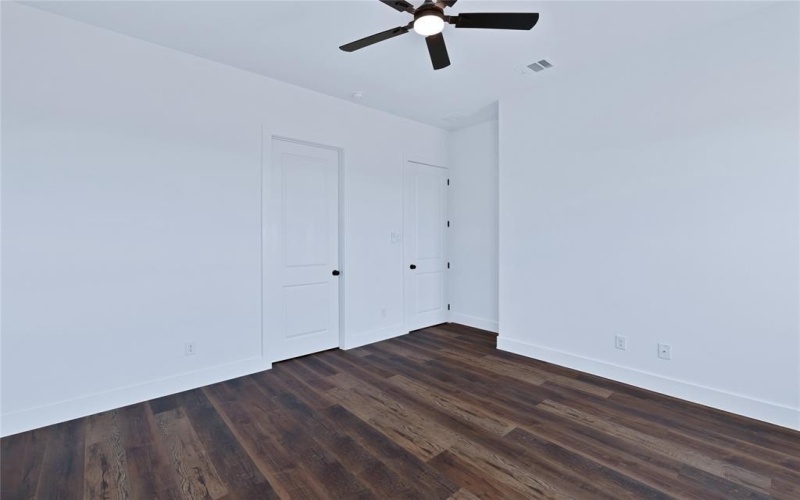 1210 Gannon Lane, DeSoto, TX 75115, 4 Bedrooms Bedrooms, ,3 BathroomsBathrooms,Residential,For Sale,1210 Gannon Lane,0,21024560
