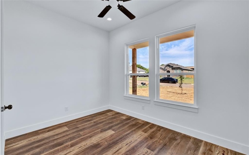 1210 Gannon Lane, DeSoto, TX 75115, 4 Bedrooms Bedrooms, ,3 BathroomsBathrooms,Residential,For Sale,1210 Gannon Lane,0,21024560