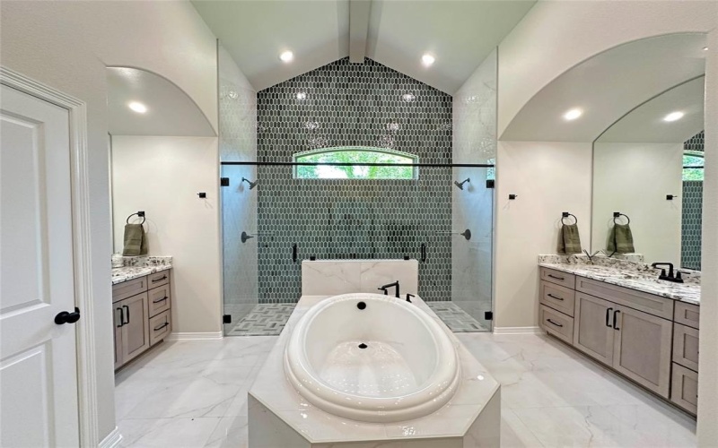 113 Lasso Loop, Lorena, TX 76655, 3 Bedrooms Bedrooms, ,2 BathroomsBathrooms,Residential,For Sale,113 Lasso Loop,0,21027251