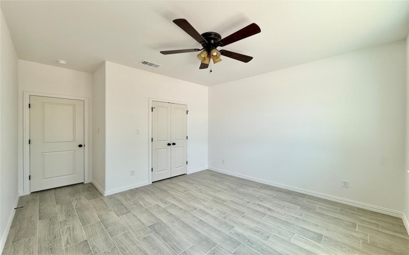 750 E Bluebonnet Drive, Granbury, TX 76048, 3 Habitaciones Habitaciones , ,2 BañosBaños,Residential,En Venta,750 E Bluebonnet Drive,0,21043710