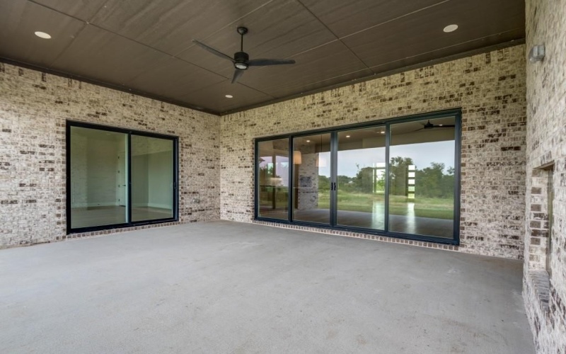 9904 Buckingham Court, Mesquite, TX 75126, 4 Bedrooms Bedrooms, ,5 BathroomsBathrooms,Residential,For Sale,9904 Buckingham Court,0,21044855