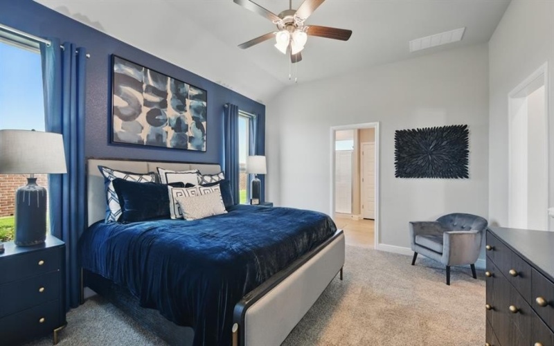 2513 GOLDFINCH Drive, Denton, TX 76205, 5 Habitaciones Habitaciones , ,3 BañosBaños,Residential,En Venta,2513 GOLDFINCH Drive,0,21045824