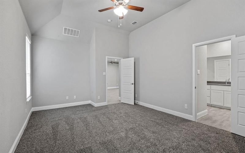 2609 MCCORMICK Street, Denton, TX 76205, 4 Habitaciones Habitaciones , ,2 BañosBaños,Residential,En Venta,2609 MCCORMICK Street,0,21045830