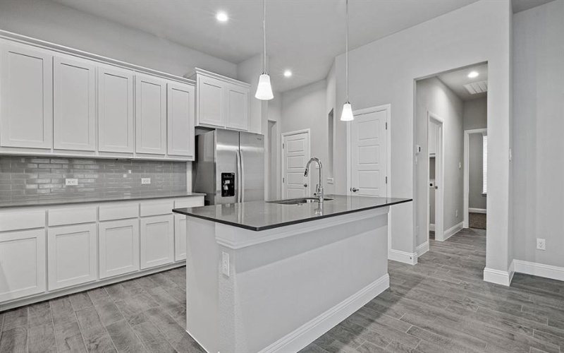 2609 MCCORMICK Street, Denton, TX 76205, 4 Habitaciones Habitaciones , ,2 BañosBaños,Residential,En Venta,2609 MCCORMICK Street,0,21045830