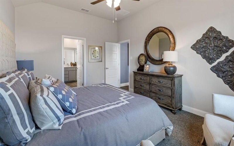 2700 MCCORMICK Street, Denton, TX 76205, 4 Habitaciones Habitaciones , ,2 BañosBaños,Residential,En Venta,2700 MCCORMICK Street,0,21046011