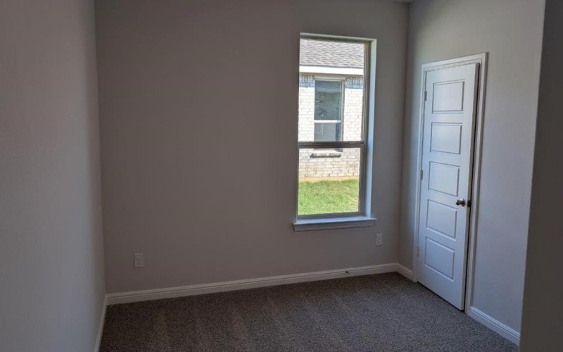 916 BOLL WEEVIL Drive, Cleburne, TX 76031, 4 Bedrooms Bedrooms, ,2 BathroomsBathrooms,Residential,For Sale,916 BOLL WEEVIL Drive,0,21046211