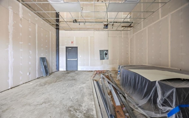 2531 W LEDBETTER Drive W, Dallas, TX 75233, ,Other,For Sale,2531 W LEDBETTER Drive W,0,21046221