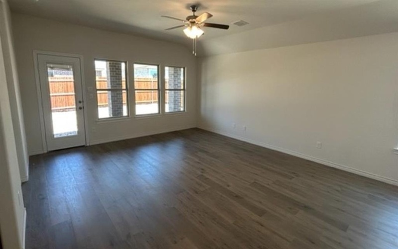 130 Willowbranch Drive, Fate, TX 75087, 4 Habitaciones Habitaciones , ,2 BañosBaños,Residential,En Venta,130 Willowbranch Drive,0,21046703