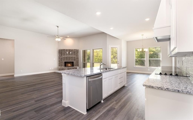 1512 Lynx Loop, Forney, TX 75126, 4 Bedrooms Bedrooms, ,3 BathroomsBathrooms,Residential,For Sale,1512 Lynx Loop,0,21046749