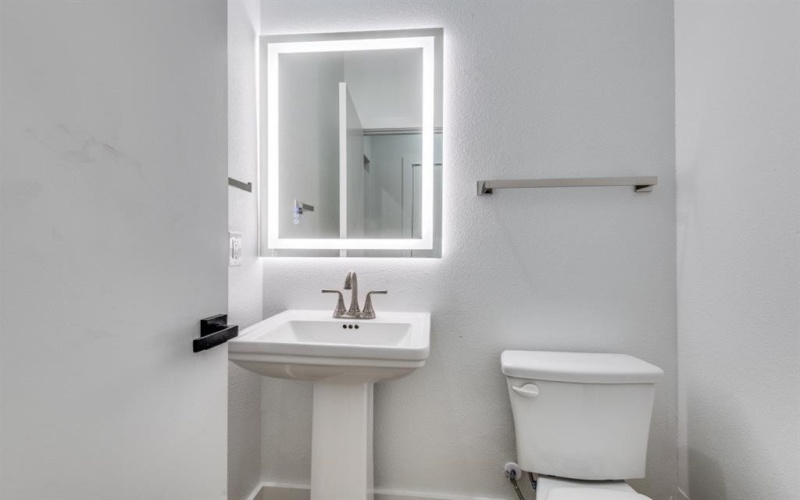 1310/ 1312 Coleman Avenue, Dallas, TX 75215, 6 Bedrooms Bedrooms, ,5 BathroomsBathrooms,Residential,For Sale,1310/ 1312 Coleman Avenue,0,21046850