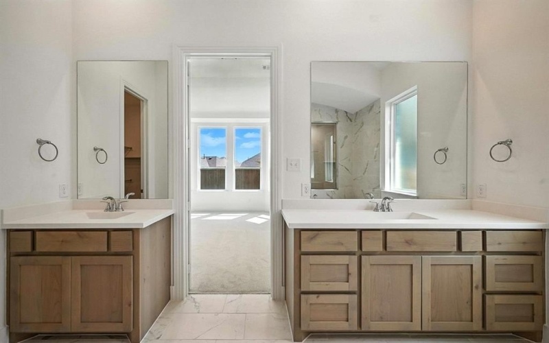 526 Lavender Drive, Van Alstyne, TX 75495, 4 Habitaciones Habitaciones , ,5 BañosBaños,Residential,En Venta,526 Lavender Drive,0,21047029