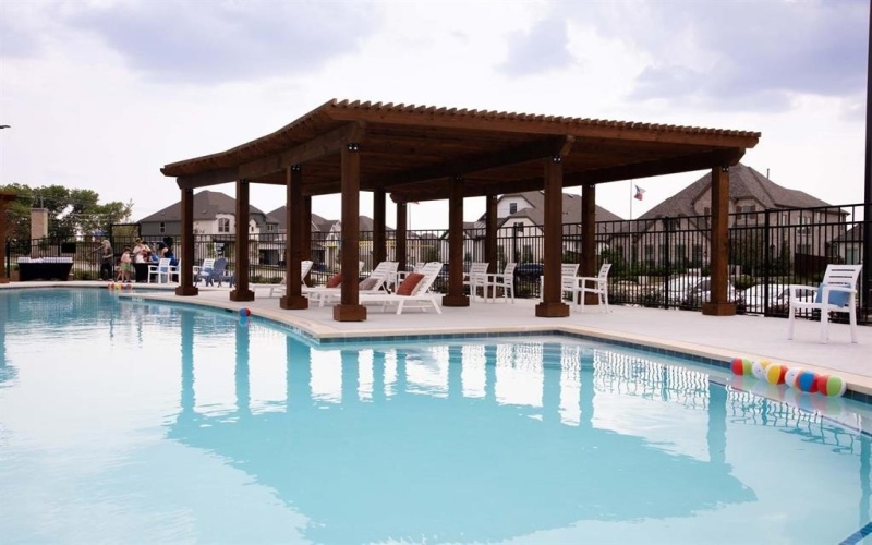 526 Lavender Drive, Van Alstyne, TX 75495, 4 Habitaciones Habitaciones , ,5 BañosBaños,Residential,En Venta,526 Lavender Drive,0,21047029