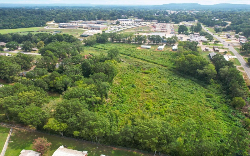 143 REA RD, Gilmer, TX 75644, ,Commercial Sale,For Sale,143 REA RD,0,20255897