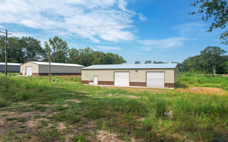 143 REA RD, Gilmer, TX 75644, ,Commercial Sale,For Sale,143 REA RD,0,20255897