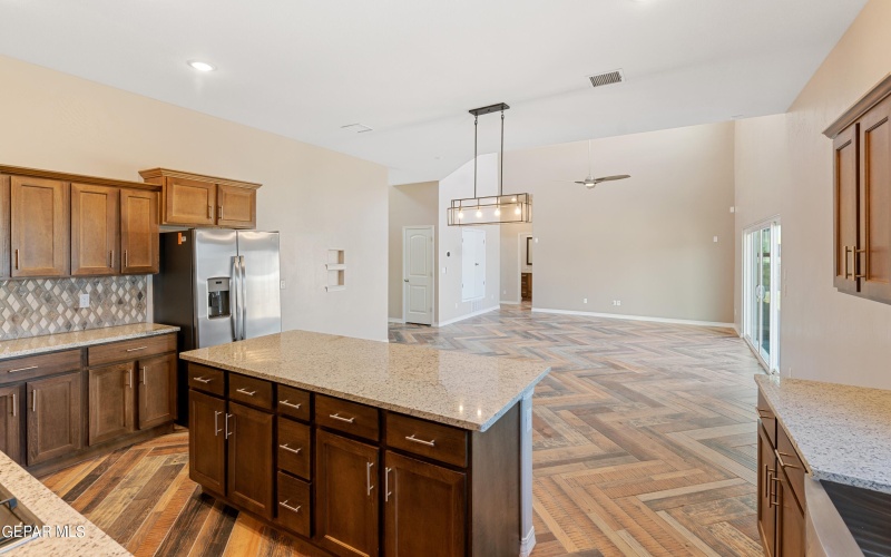 3804 Trace Court, El Paso, TX 79938, 4 Habitaciones Habitaciones , ,3 BañosBaños,Residential,En Venta,3804 Trace Court,917253