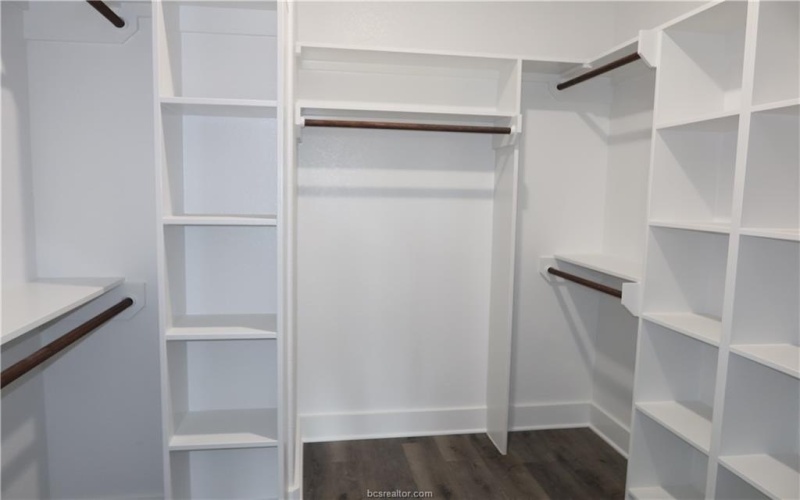 1963 Cambria Drive, Bryan, TX 77807, 4 Habitaciones Habitaciones , ,3 BañosBaños,Residential,En Venta,1963 Cambria Drive,0,25009256