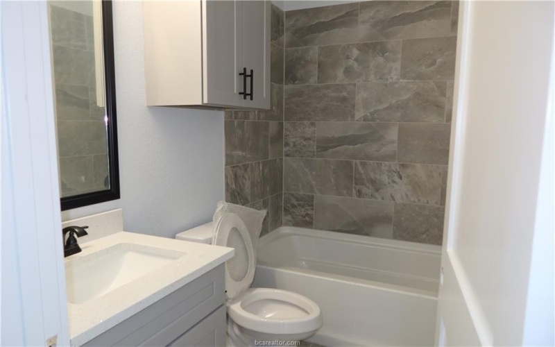 1963 Cambria Drive, Bryan, TX 77807, 4 Habitaciones Habitaciones , ,3 BañosBaños,Residential,En Venta,1963 Cambria Drive,0,25009256